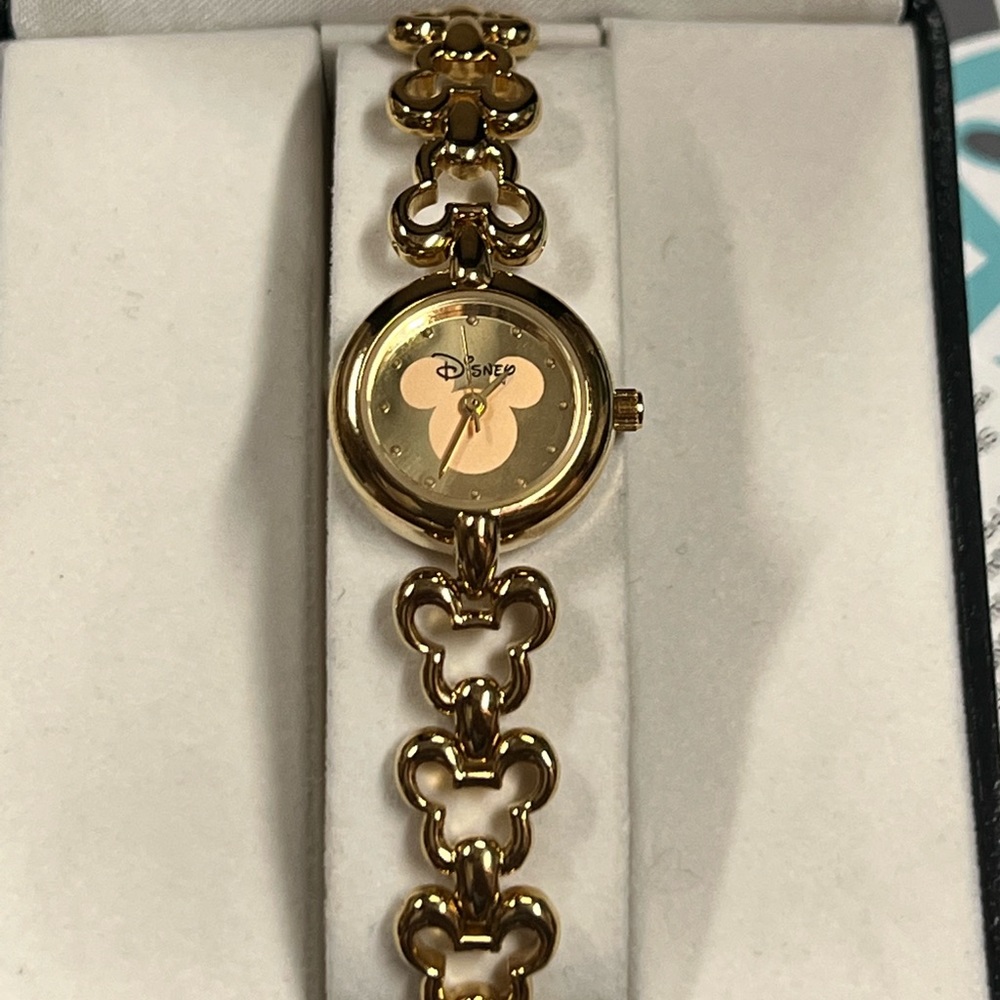 Vintage Disney Mickey Watch